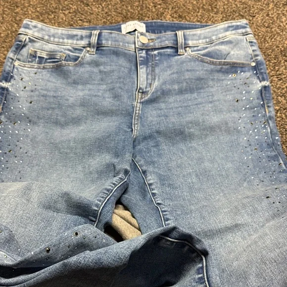 Lane Bryant Mid Rise Signature Fit Straight 18 Jeans Plus 18W Like New Bling - Picture 6 of 10